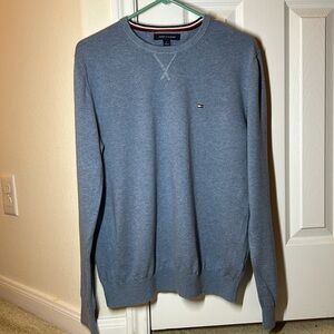 Tommy Hilfiger men’s Crew Neck Sweater. Size Medium.